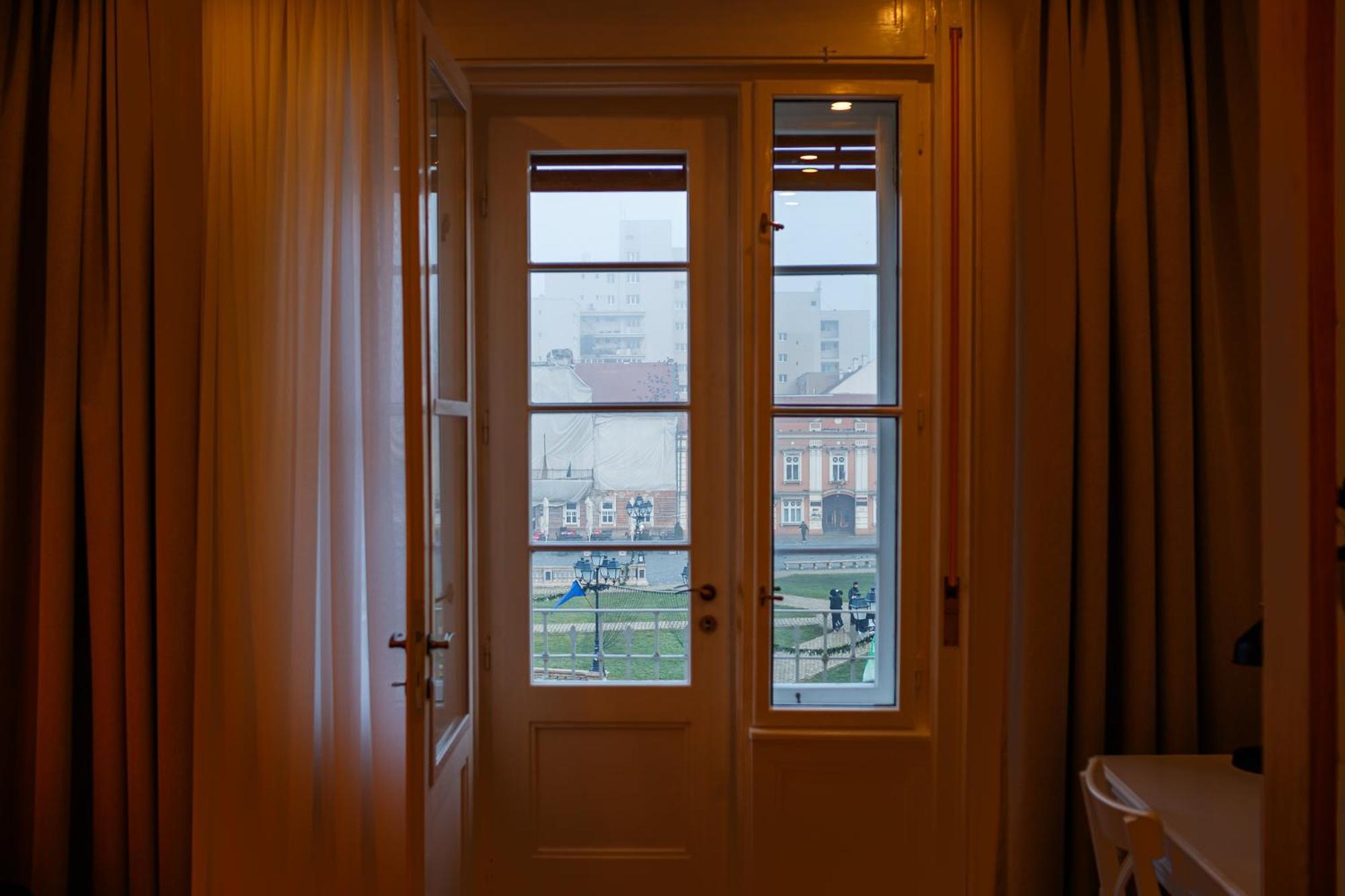 The Chic One, Unirii Square View Appartement Timişoara Buitenkant foto